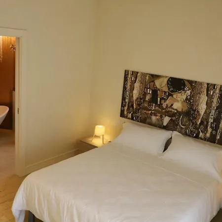Appartement Classe 49, Una In Bari